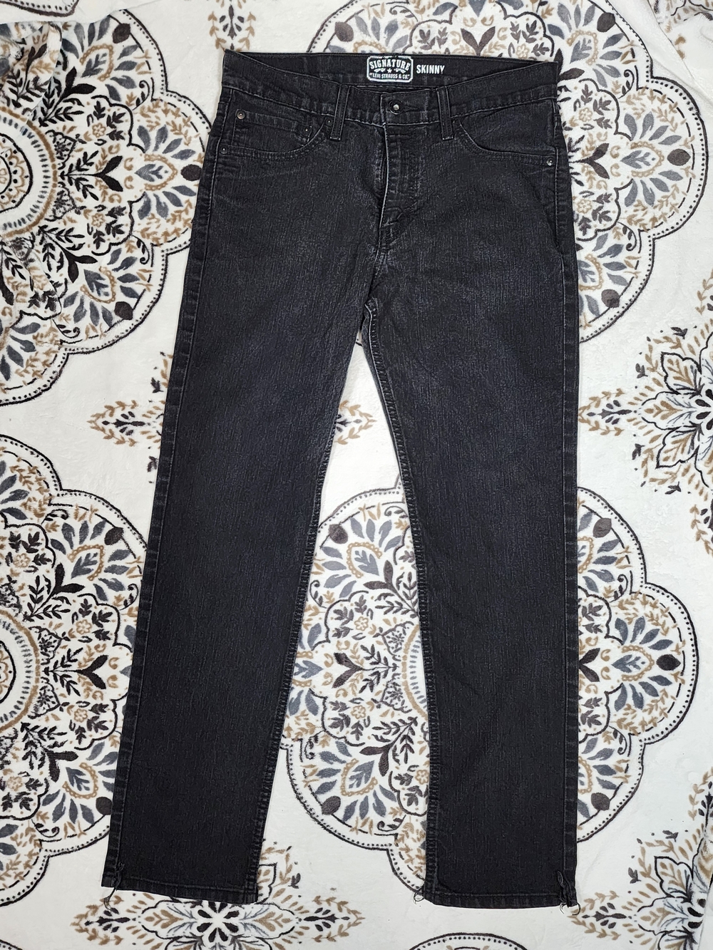 Signature by Levi Strauss Men's Charcoal Black Skinny Jeans